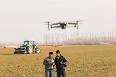 协同无人驾驶收割机取车等配备